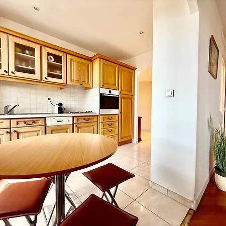 Hoche Centre-ville Διαμέρισμα